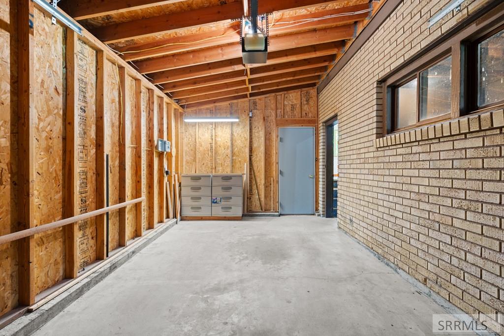 SHELLEY, Idaho, 83274, United States, 4 Bedrooms Bedrooms, ,3 BathroomsBathrooms,Residential,For Sale,1976532