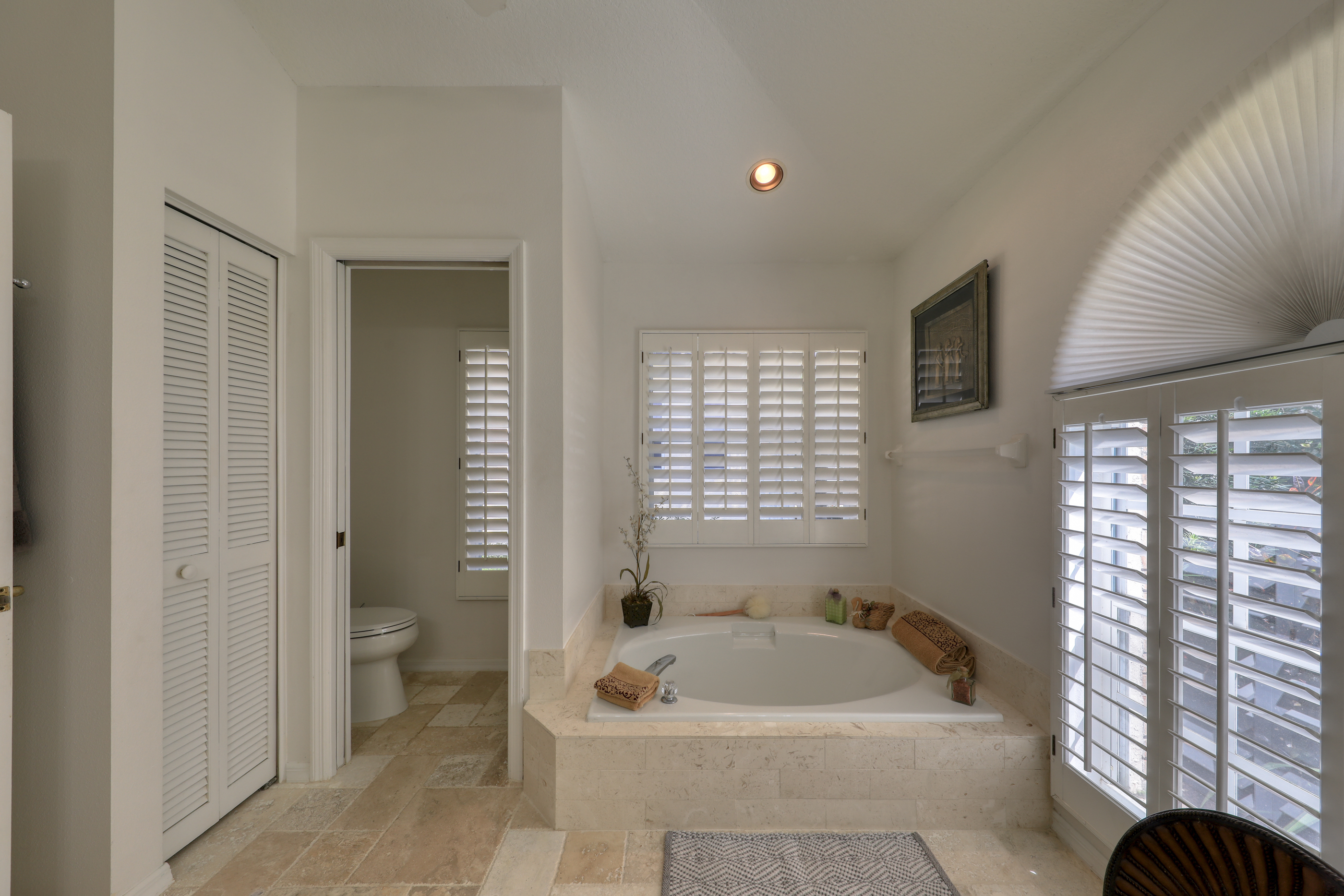 Palm Harbor, Florida, 34685, United States, 4 Bedrooms Bedrooms, ,3 BathroomsBathrooms,Residential,For Sale,1873066
