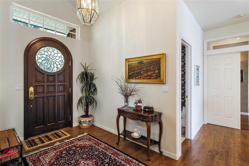 Polson, Montana, 59860, United States, 4 Bedrooms Bedrooms, ,4 BathroomsBathrooms,Residential,For Sale,1984394