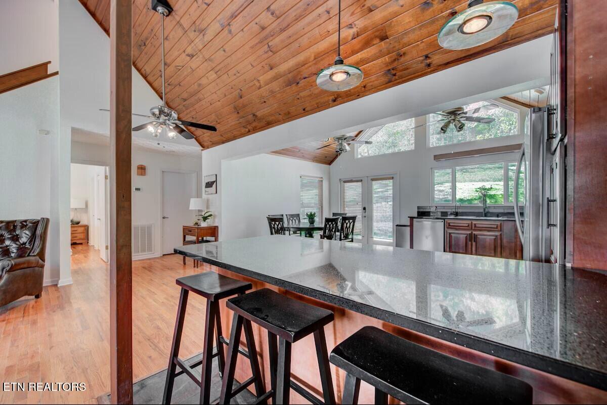 Harriman, Tennessee, 37748, United States, 3 Bedrooms Bedrooms, ,2 BathroomsBathrooms,Residential,For Sale,1907631