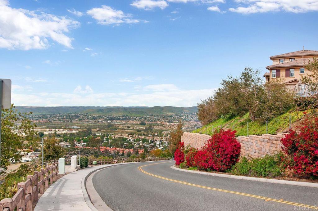 Santee, California, 92071, United States, 3 Bedrooms Bedrooms, ,4 BathroomsBathrooms,Residential,For Sale,1907721