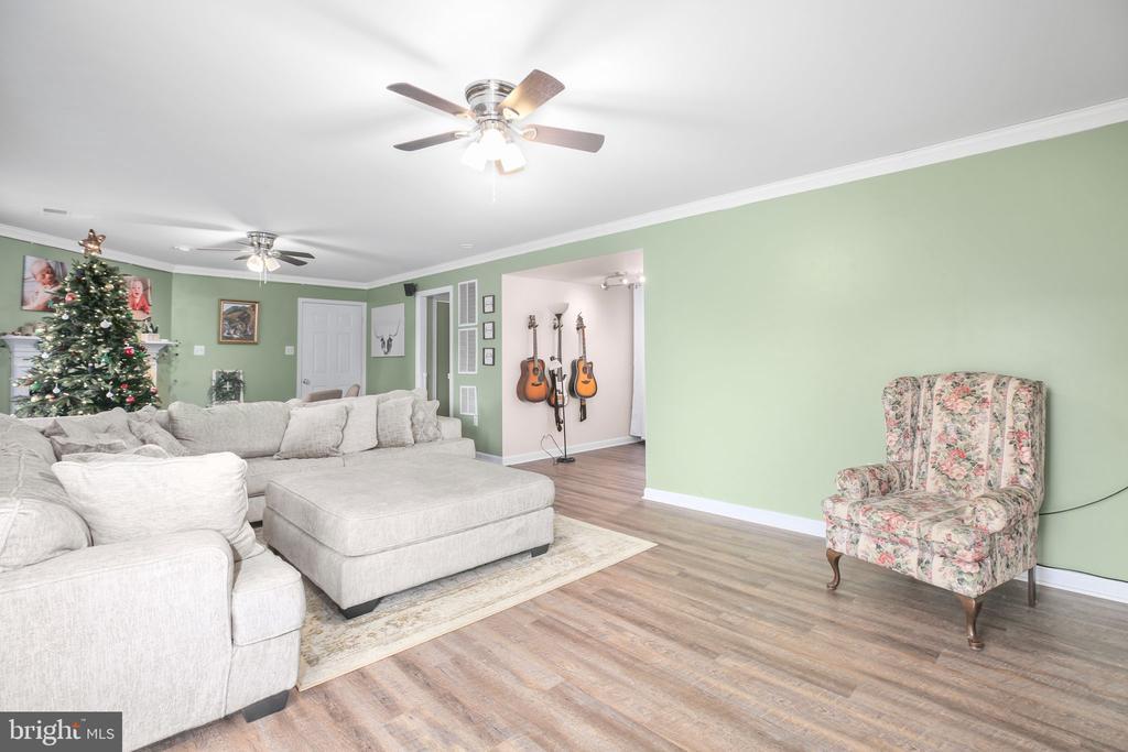 Fredericksburg, Virginia, 22405, United States, 4 Bedrooms Bedrooms, ,3 BathroomsBathrooms,Residential,For Sale,2000503