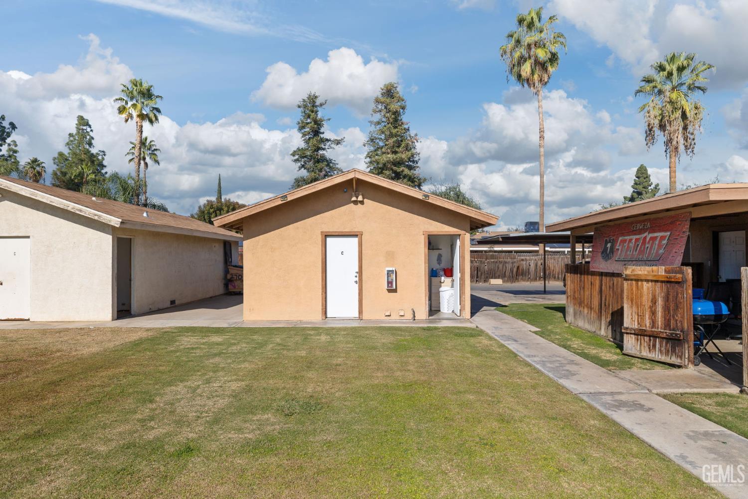 Bakersfield, California, 93309, United States, ,Residential,For Sale,1989050