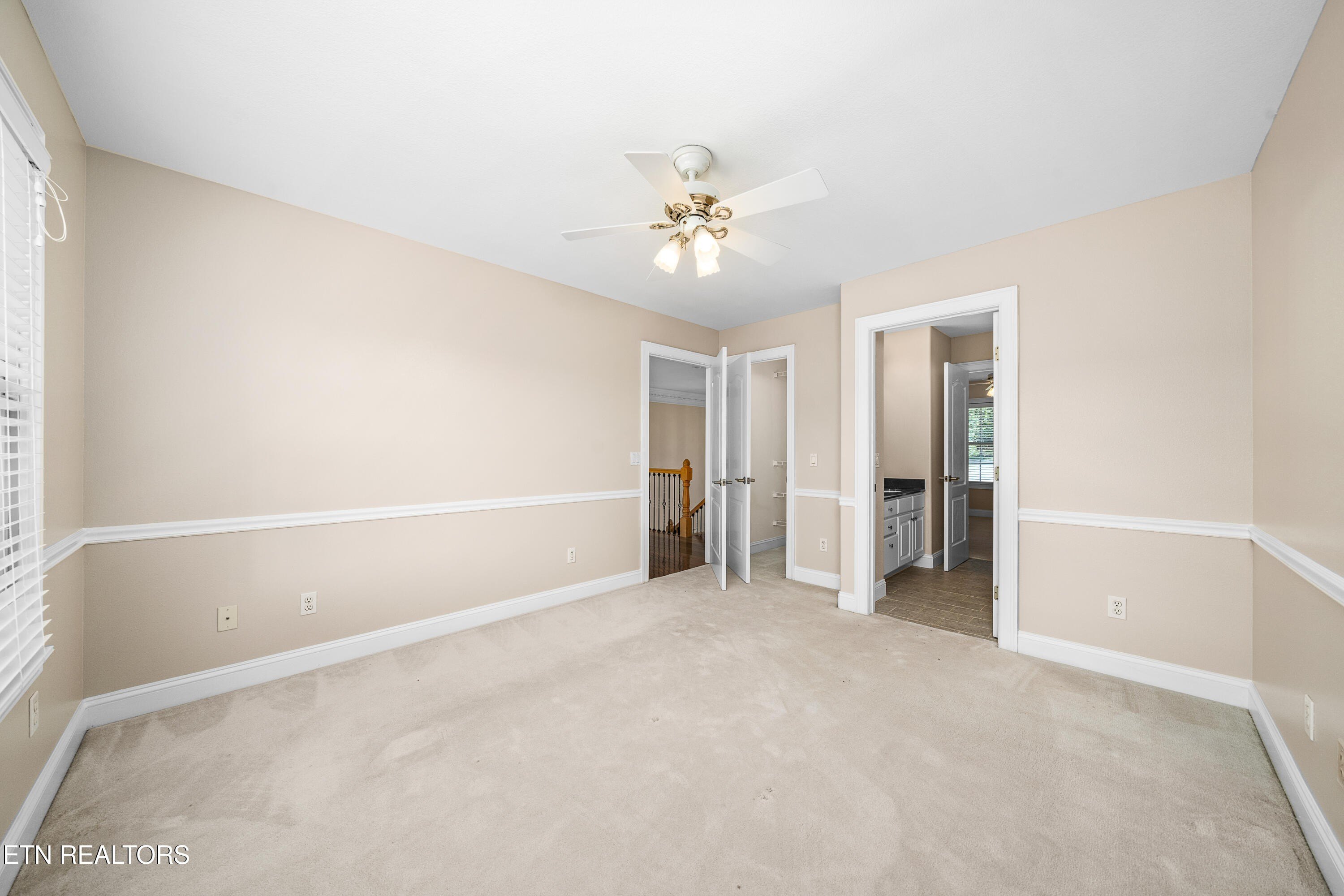 Crossville, Tennessee, 38555, United States, 5 Bedrooms Bedrooms, ,4 BathroomsBathrooms,Residential,For Sale,1990495