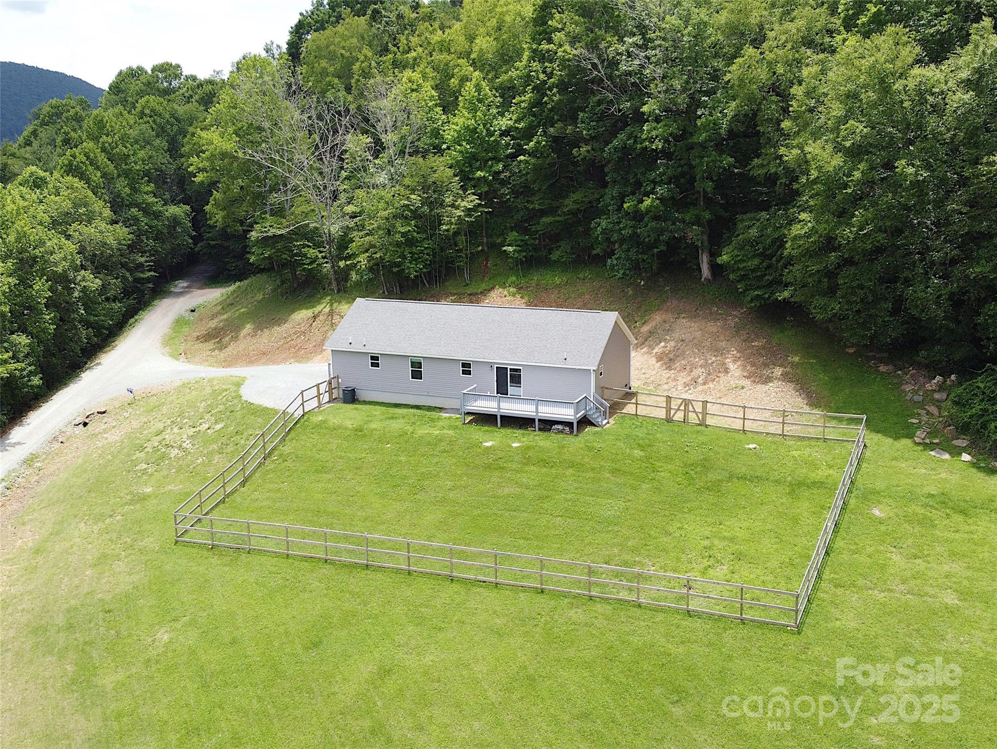 Hickory Heights Dr, Boone, NC 28607 #1
