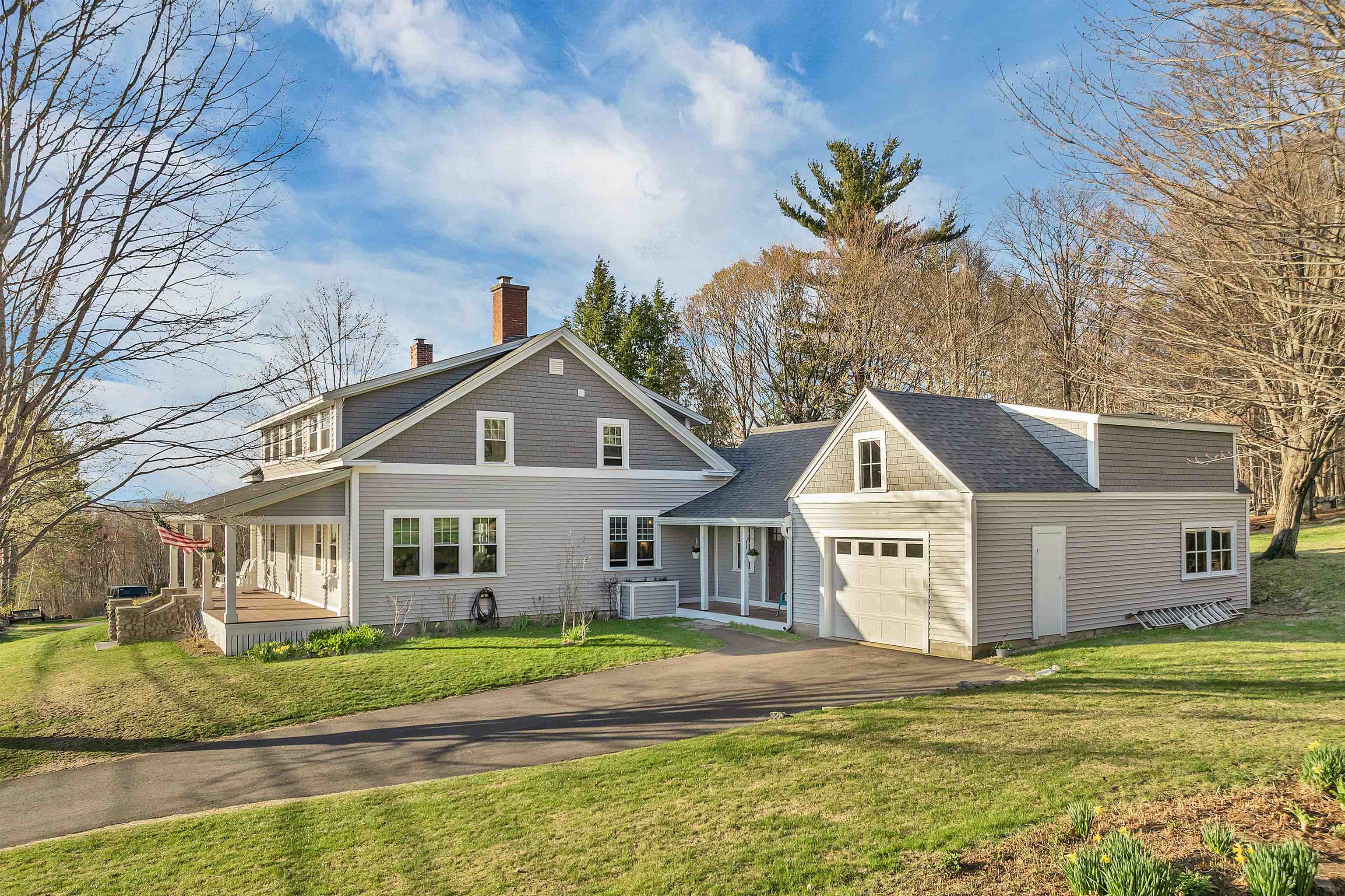 Meredith, New Hampshire, 03253, United States, 3 Bedrooms Bedrooms, ,2 BathroomsBathrooms,Residential,For Sale,1793827