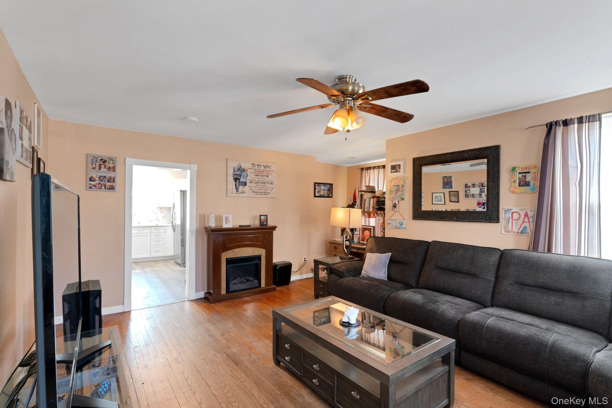 Beacon, New York, 12508, United States, 2 Bedrooms Bedrooms, ,1 BathroomBathrooms,Residential,For Sale,1743242