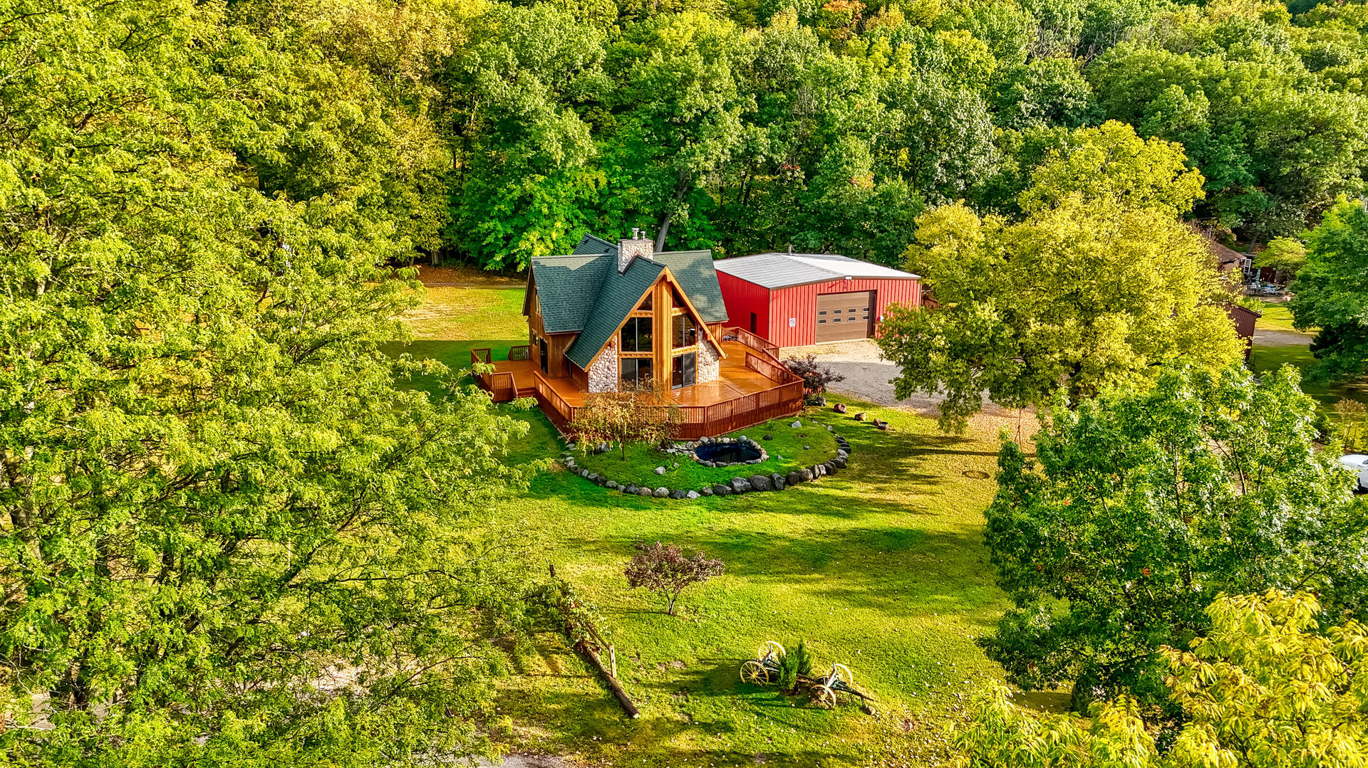 Ottawa, Illinois, 61350, United States, 3 Bedrooms Bedrooms, ,3 BathroomsBathrooms,Residential,For Sale,1957574