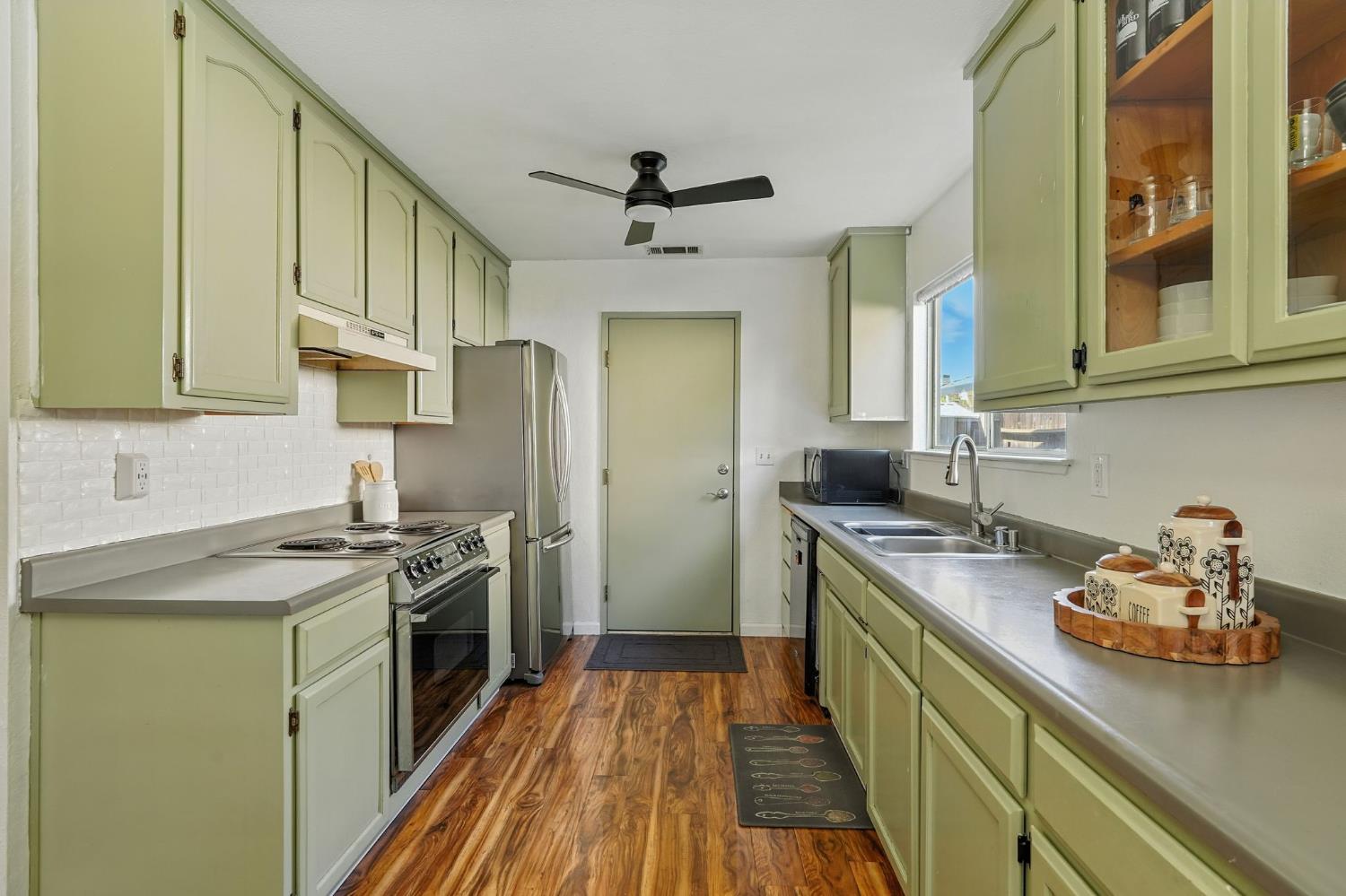 El Dorado, California, 95623, United States, 3 Bedrooms Bedrooms, ,2 BathroomsBathrooms,Residential,For Sale,1933121