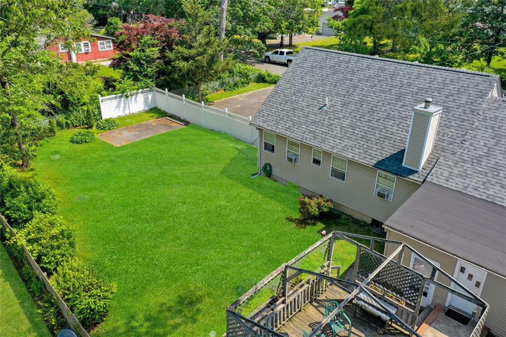 Mastic Beach, New York, 11951, United States, 5 Bedrooms Bedrooms, ,3 BathroomsBathrooms,Residential,For Sale,1974757