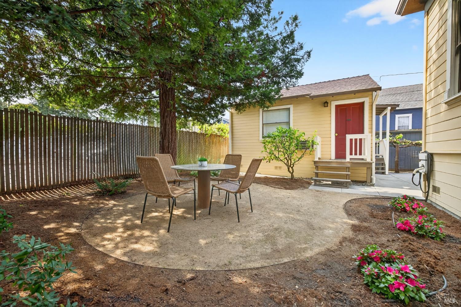 Petaluma, California, 94952, United States, 3 Bedrooms Bedrooms, ,3 BathroomsBathrooms,Residential,For Sale,2032031