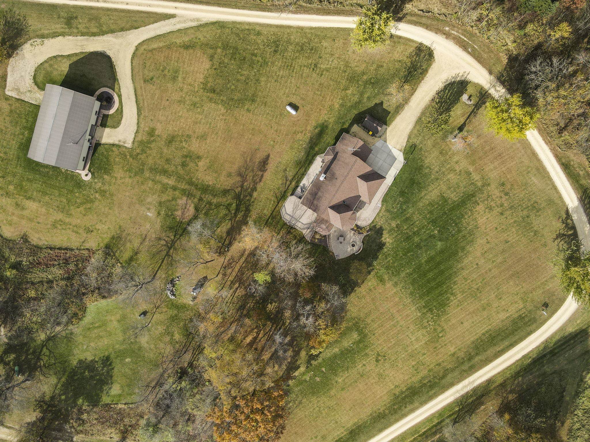 Barneveld, Wisconsin, 53507, United States, 3 Bedrooms Bedrooms, ,4 BathroomsBathrooms,Residential,For Sale,1986114