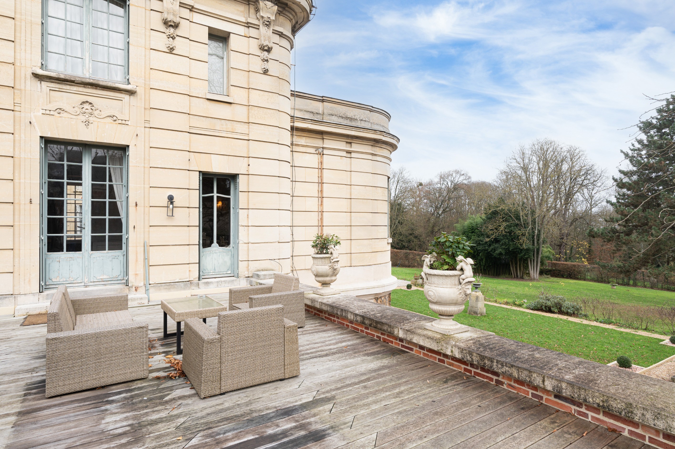  Magnificent château and its landscaped grounds - 物件實景
