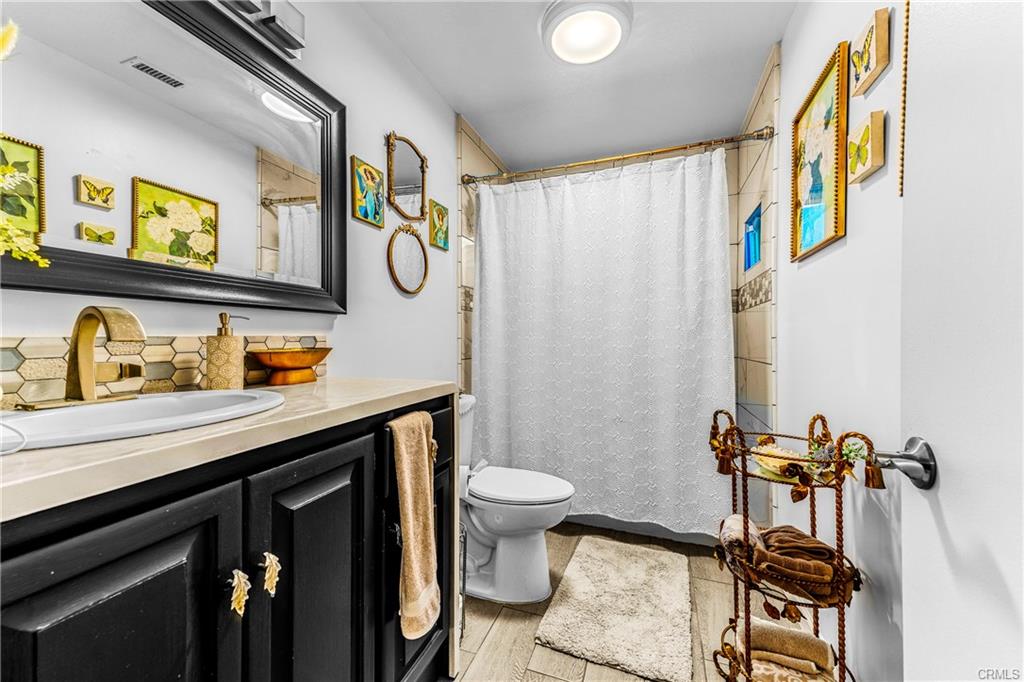 Whittier, California, 90605, United States, 6 Bedrooms Bedrooms, ,3 BathroomsBathrooms,Residential,For Sale,1895050