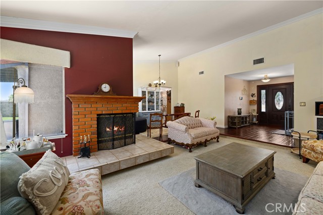 Palmdale, California, 93551, United States, 4 Bedrooms Bedrooms, ,3 BathroomsBathrooms,Residential,For Sale,1930833