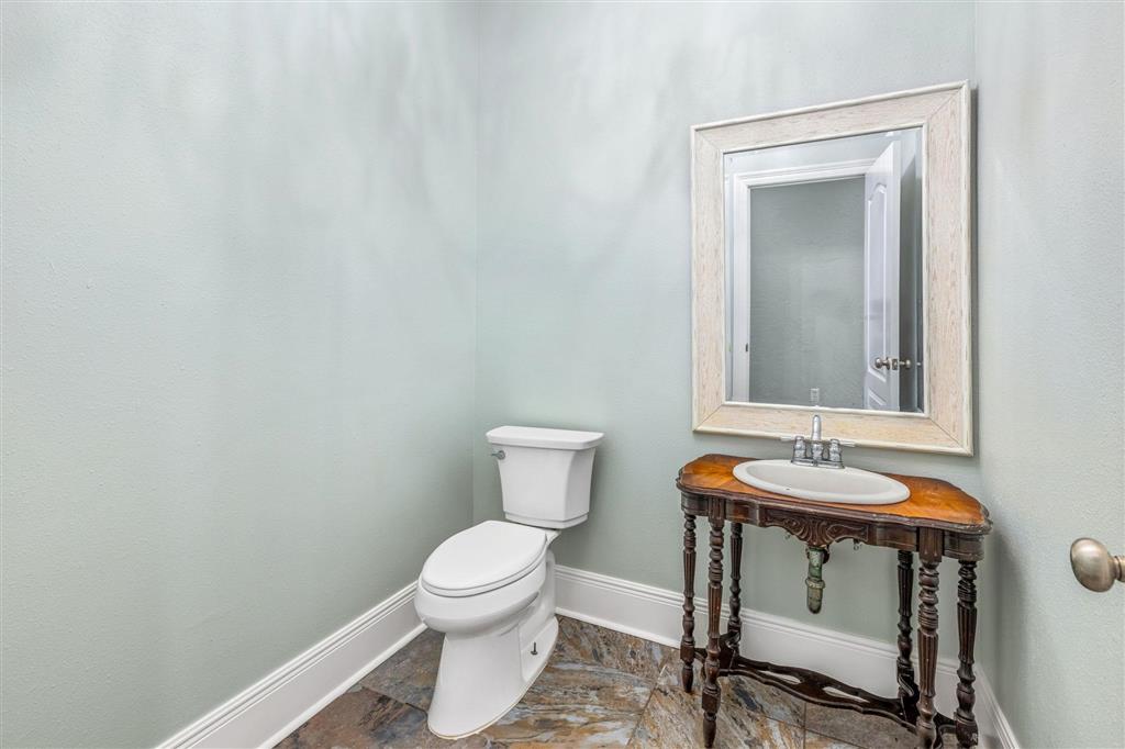 Lake Charles, Louisiana, 70611, United States, 5 Bedrooms Bedrooms, ,5 BathroomsBathrooms,Residential,For Sale,1944572