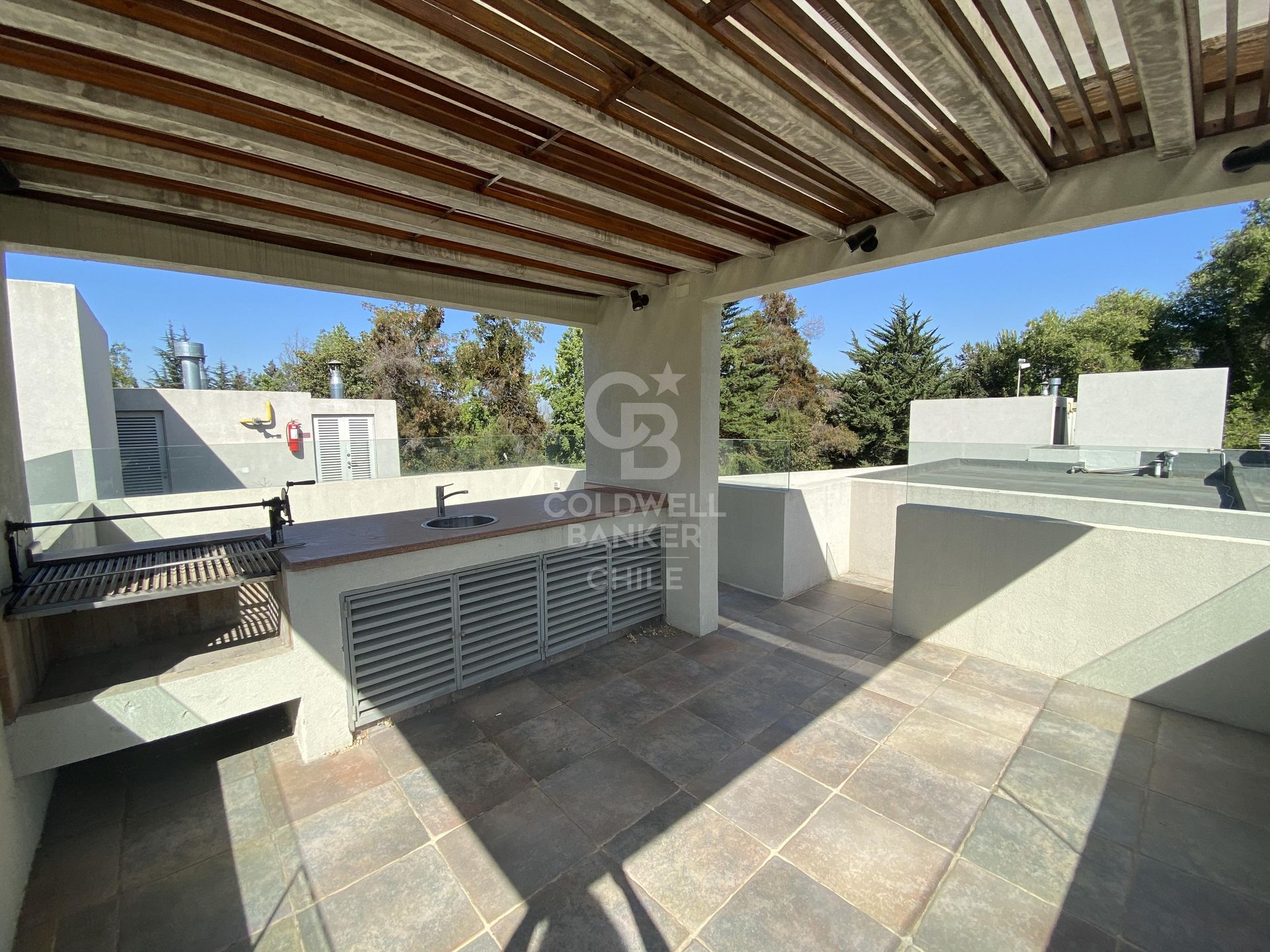 Las Condes, Chile, 5 Bedrooms Bedrooms, ,3 BathroomsBathrooms,Residential,For Sale,1714387