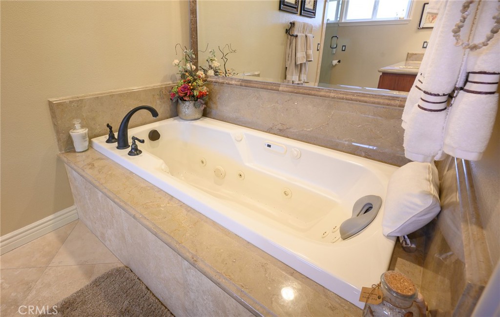 Canyon Lake, California, 92587, United States, 3 Bedrooms Bedrooms, ,2 BathroomsBathrooms,Residential,For Sale,1810580