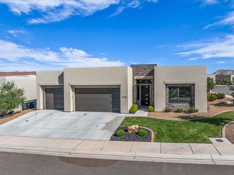 St George, Utah, 84790, United States, 4 Bedrooms Bedrooms, ,Residential,For Sale,1847671