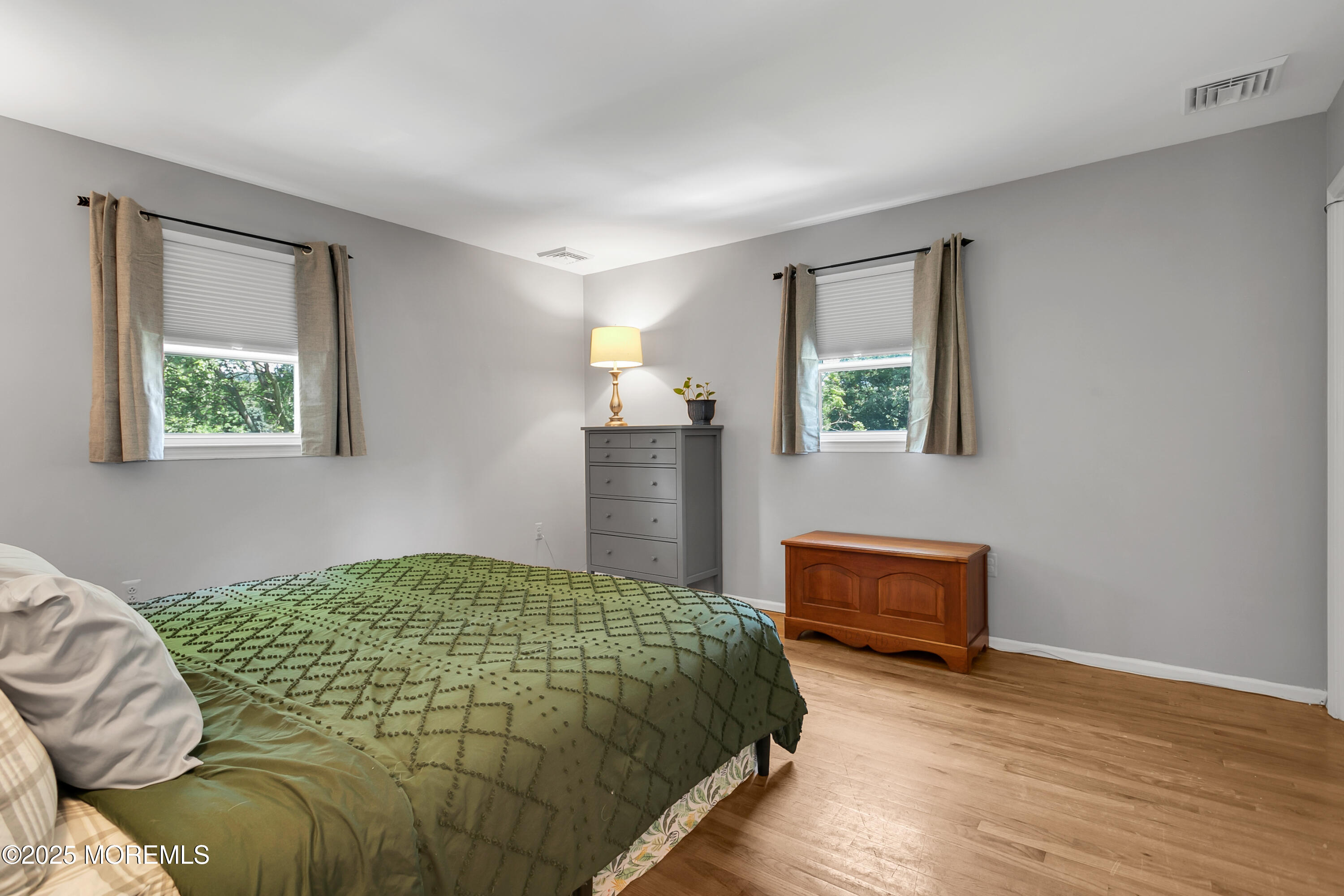 Atlantic Highlands, New Jersey, 07716, United States, 3 Bedrooms Bedrooms, ,2 BathroomsBathrooms,Residential,For Sale,1921380