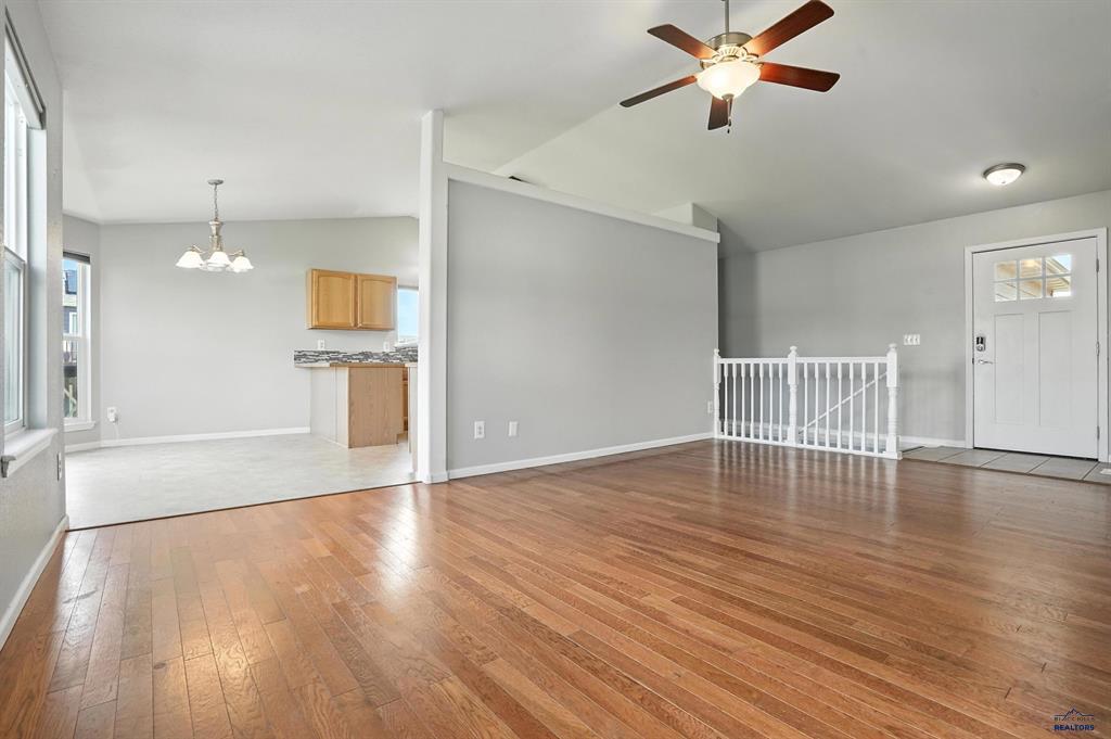 Rapid City, South Dakota, 57702, United States, 5 Bedrooms Bedrooms, ,3 BathroomsBathrooms,Residential,For Sale,1980824