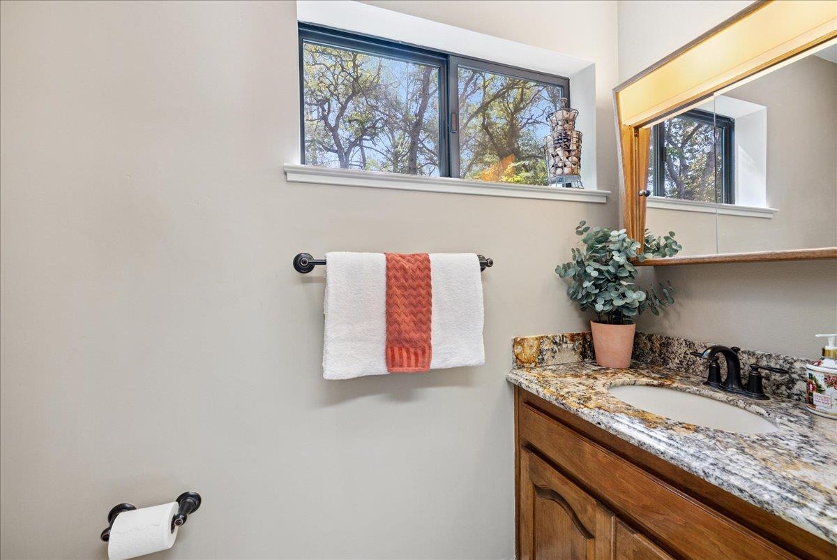 Auburn, California, 95602, United States, 4 Bedrooms Bedrooms, ,4 BathroomsBathrooms,Residential,For Sale,1929017