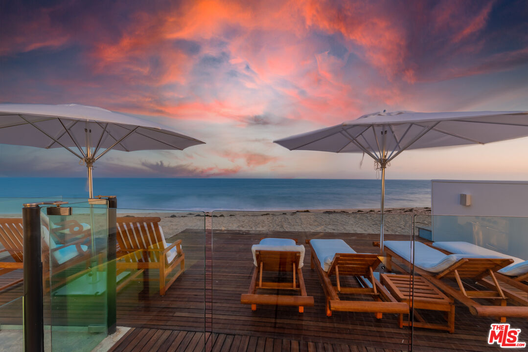 Malibu, California, 90265, United States, 4 Bedrooms Bedrooms, ,6 BathroomsBathrooms,Residential,For Sale,1912115