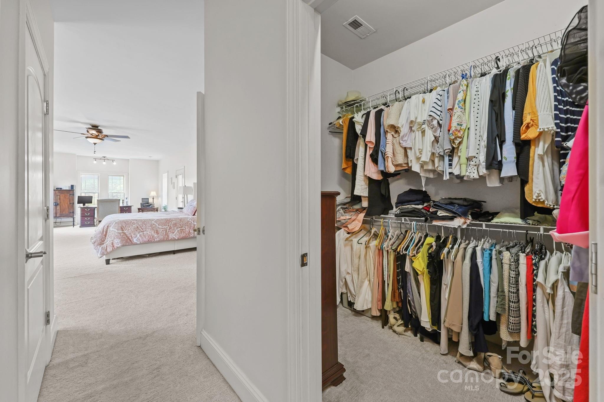 Salisbury, North Carolina, 28144, United States, 4 Bedrooms Bedrooms, ,4 BathroomsBathrooms,Residential,For Sale,1974637