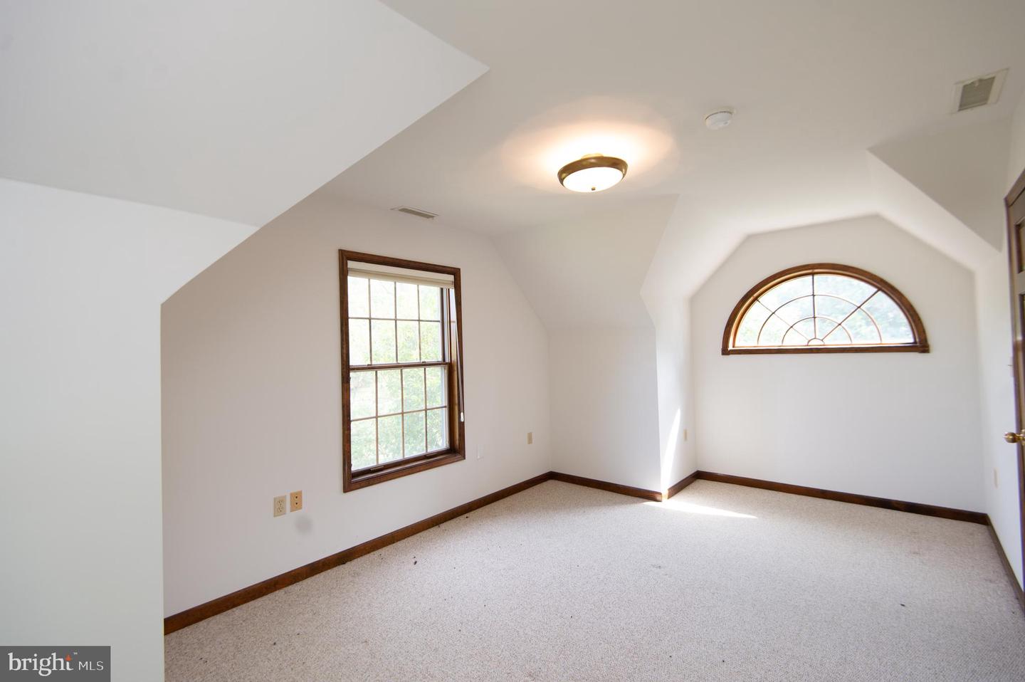 Royal Oak, Maryland, 21662, United States, 3 Bedrooms Bedrooms, ,4 BathroomsBathrooms,Residential,For Sale,1991591