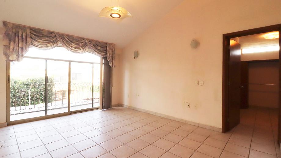 Guadalajara, Jalisco, 44520, Mexico, 4 Bedrooms Bedrooms, ,3 BathroomsBathrooms,Residential,For Sale,1916689