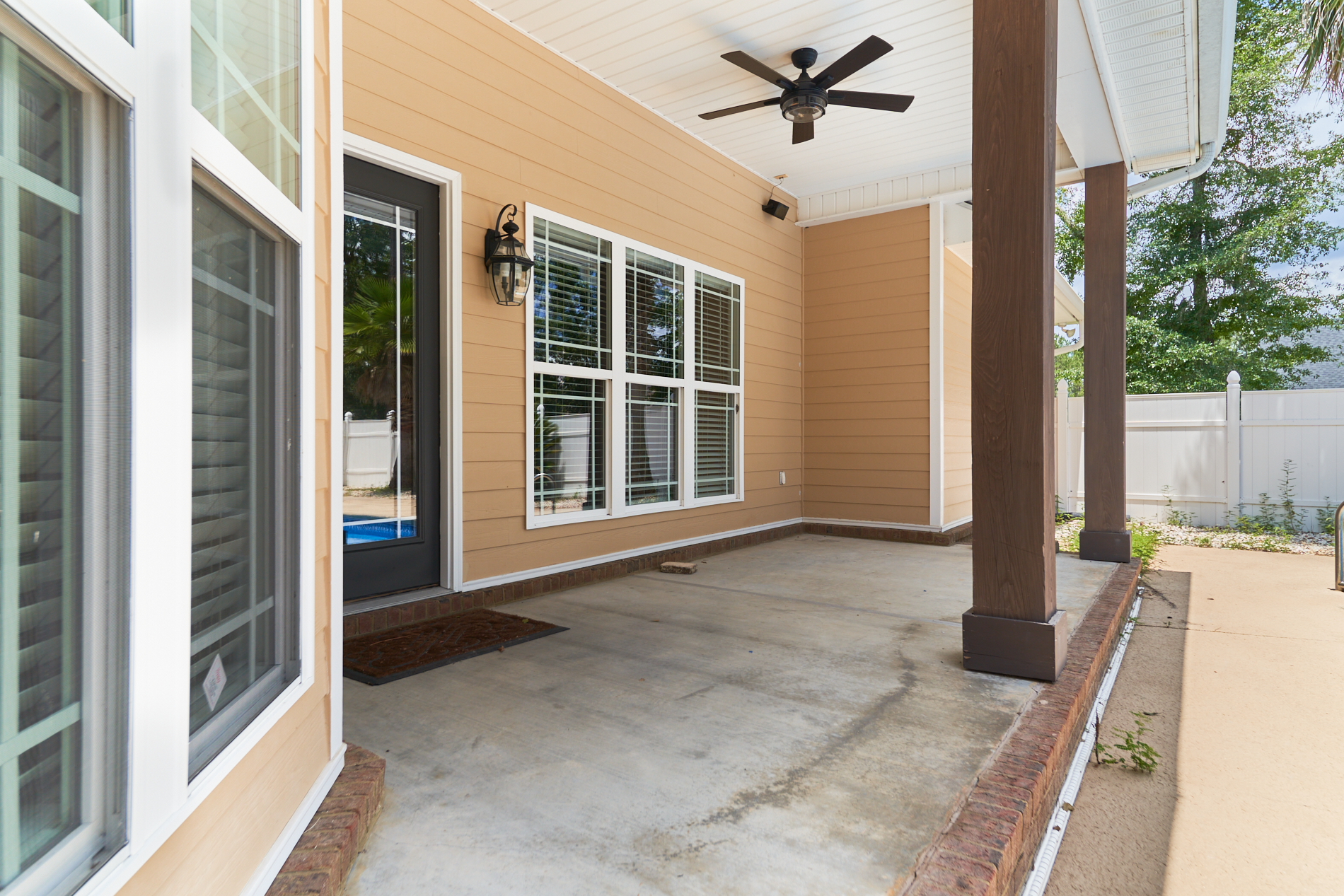 Lake Park, Georgia, 31636, United States, 5 Bedrooms Bedrooms, ,4 BathroomsBathrooms,Residential,For Sale,2008152