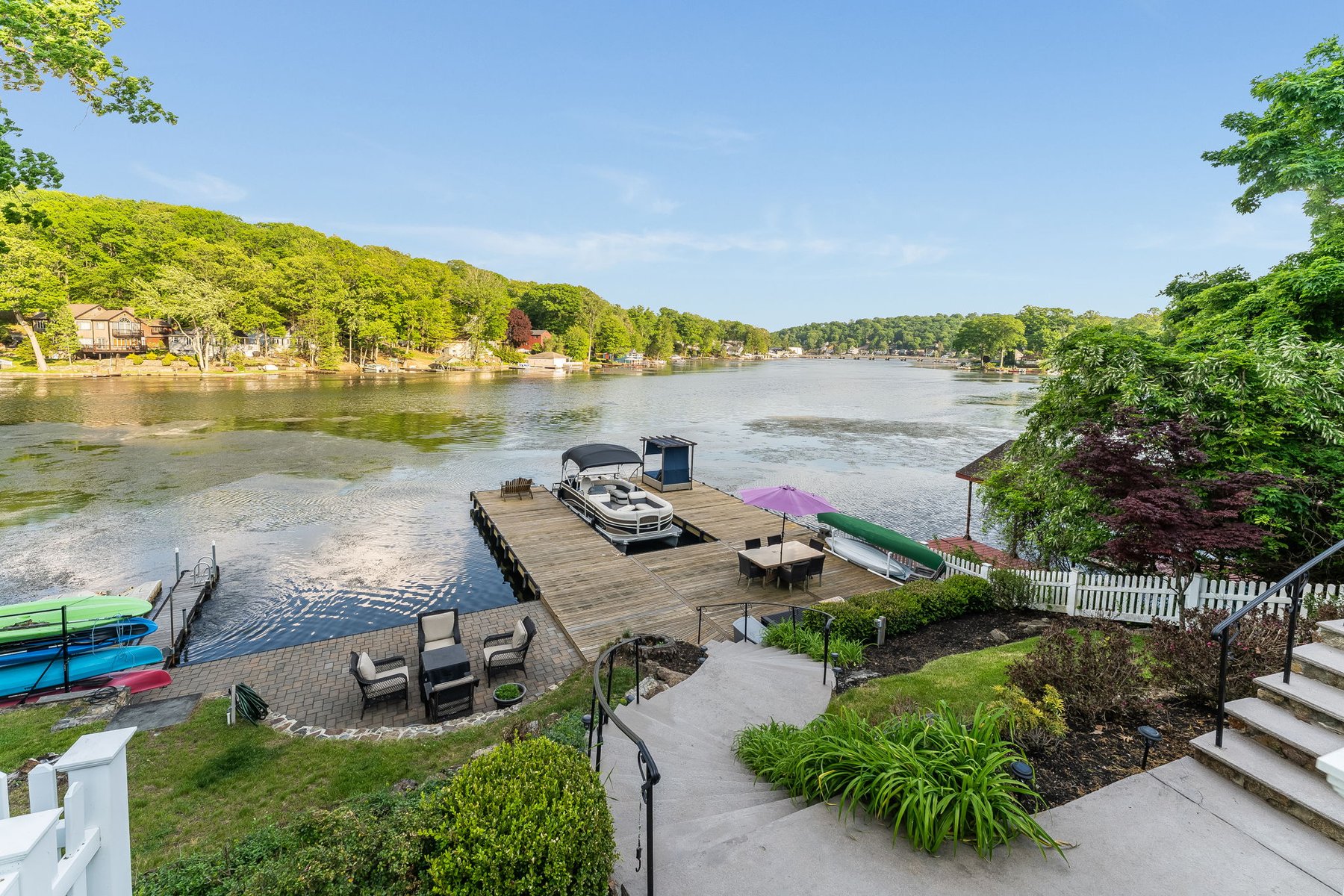  ELITE NO-WAKE Lakefront Estate : Main-Level Living, Terraced Yard & docks - 物件實景