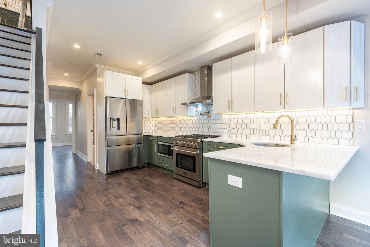 Philadelphia, Pennsylvania, 19130, United States, 3 Bedrooms Bedrooms, ,3 BathroomsBathrooms,Residential,For Sale,2001653