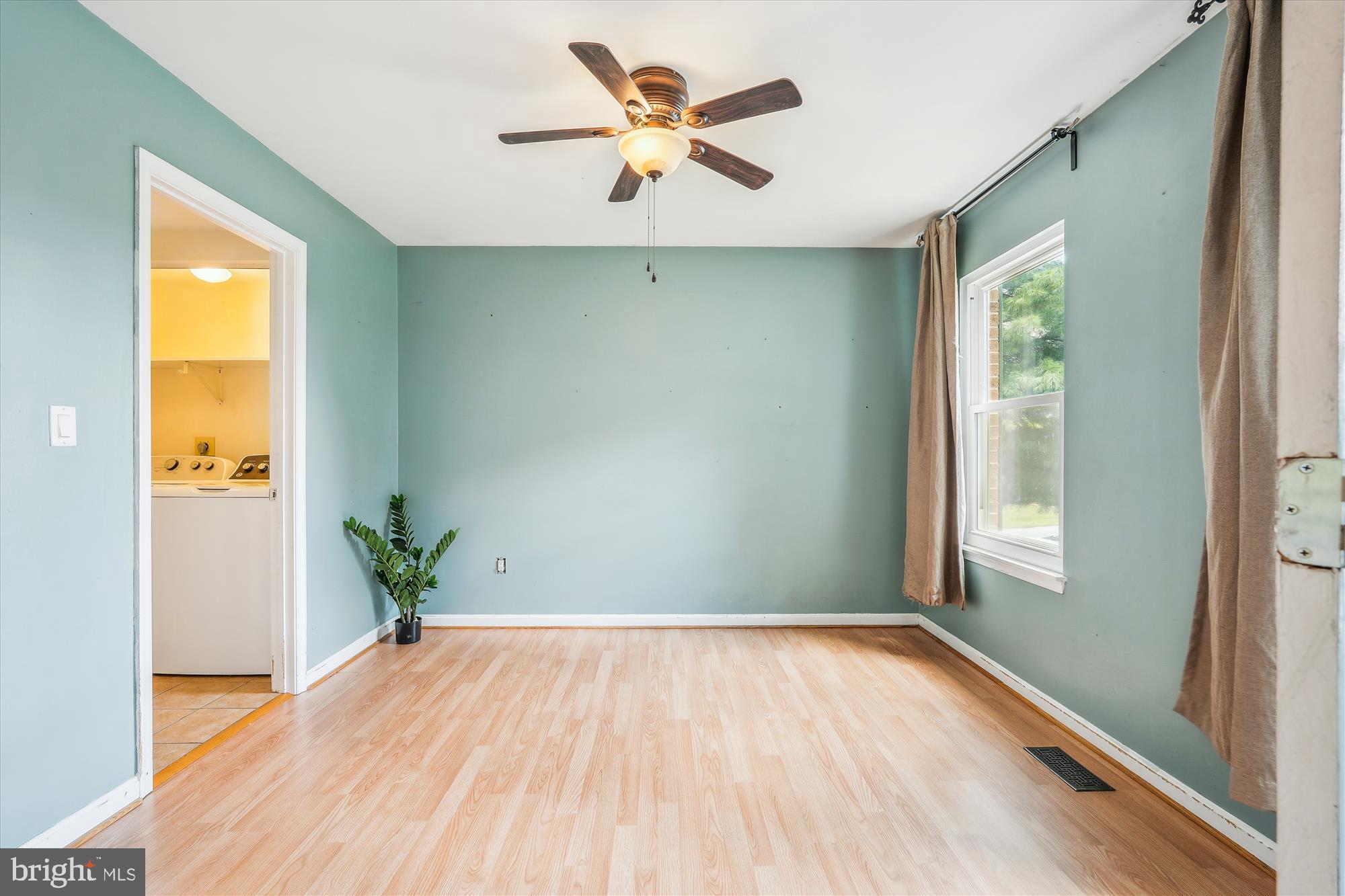 Adamstown, Maryland, 21710, United States, 4 Bedrooms Bedrooms, ,3 BathroomsBathrooms,Residential,For Sale,1900798