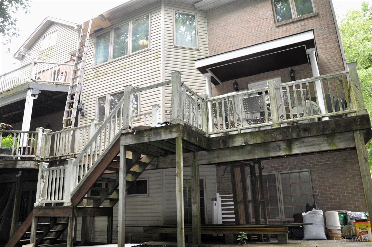 Montgomery, Ohio, 45242, United States, 5 Bedrooms Bedrooms, ,6 BathroomsBathrooms,Residential,For Sale,1914121