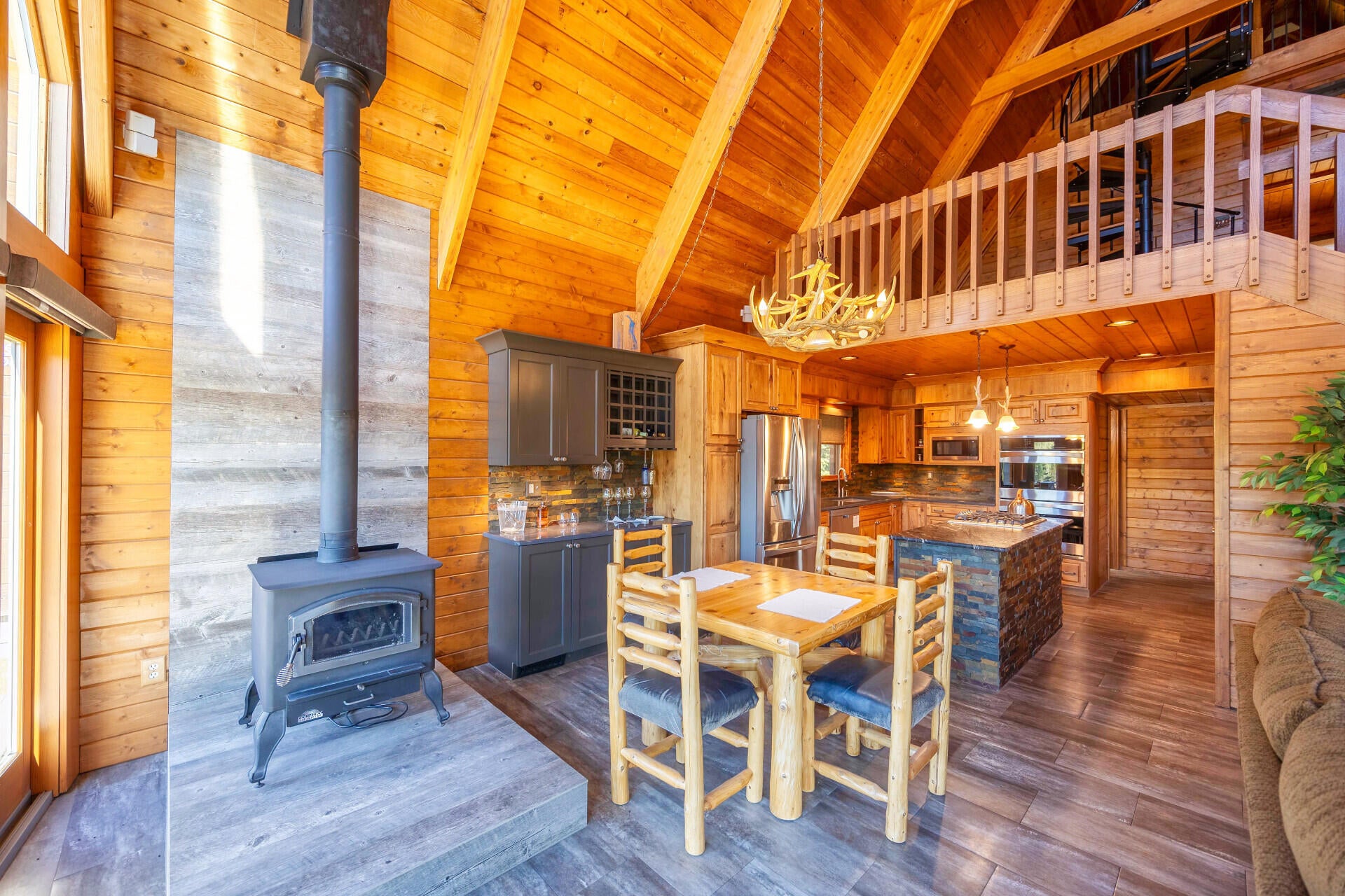 Brooklyn, Michigan, 49230, United States, 3 Bedrooms Bedrooms, ,3 BathroomsBathrooms,Residential,For Sale,1991046