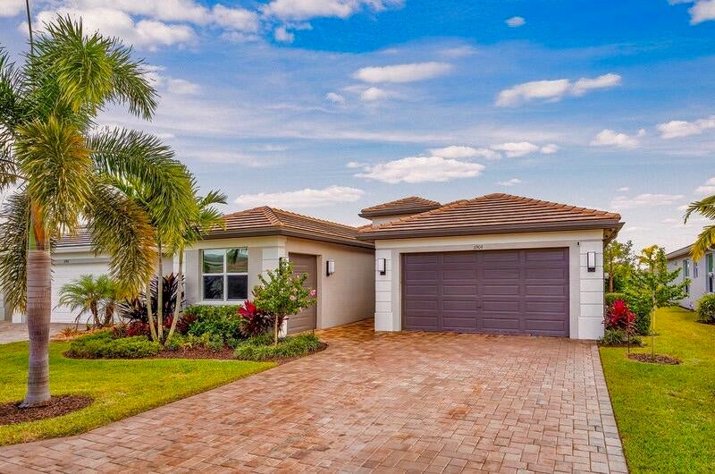 Port St Lucie, Florida, 34987, United States, 4 Bedrooms Bedrooms, ,3 BathroomsBathrooms,Residential,For Sale,2005369