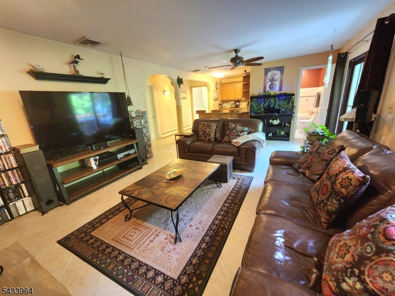 Montville Twp., New Jersey, 07082-1432, United States, 5 Bedrooms Bedrooms, ,3 BathroomsBathrooms,Residential,For Sale,2048009