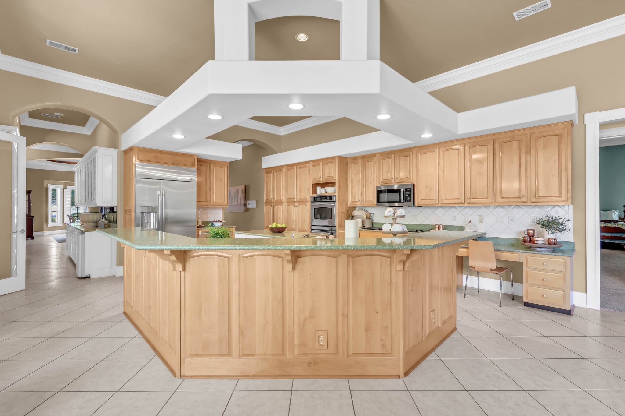 Clarksville, Tennessee, 37043, United States, 4 Bedrooms Bedrooms, ,4 BathroomsBathrooms,Residential,For Sale,1980790