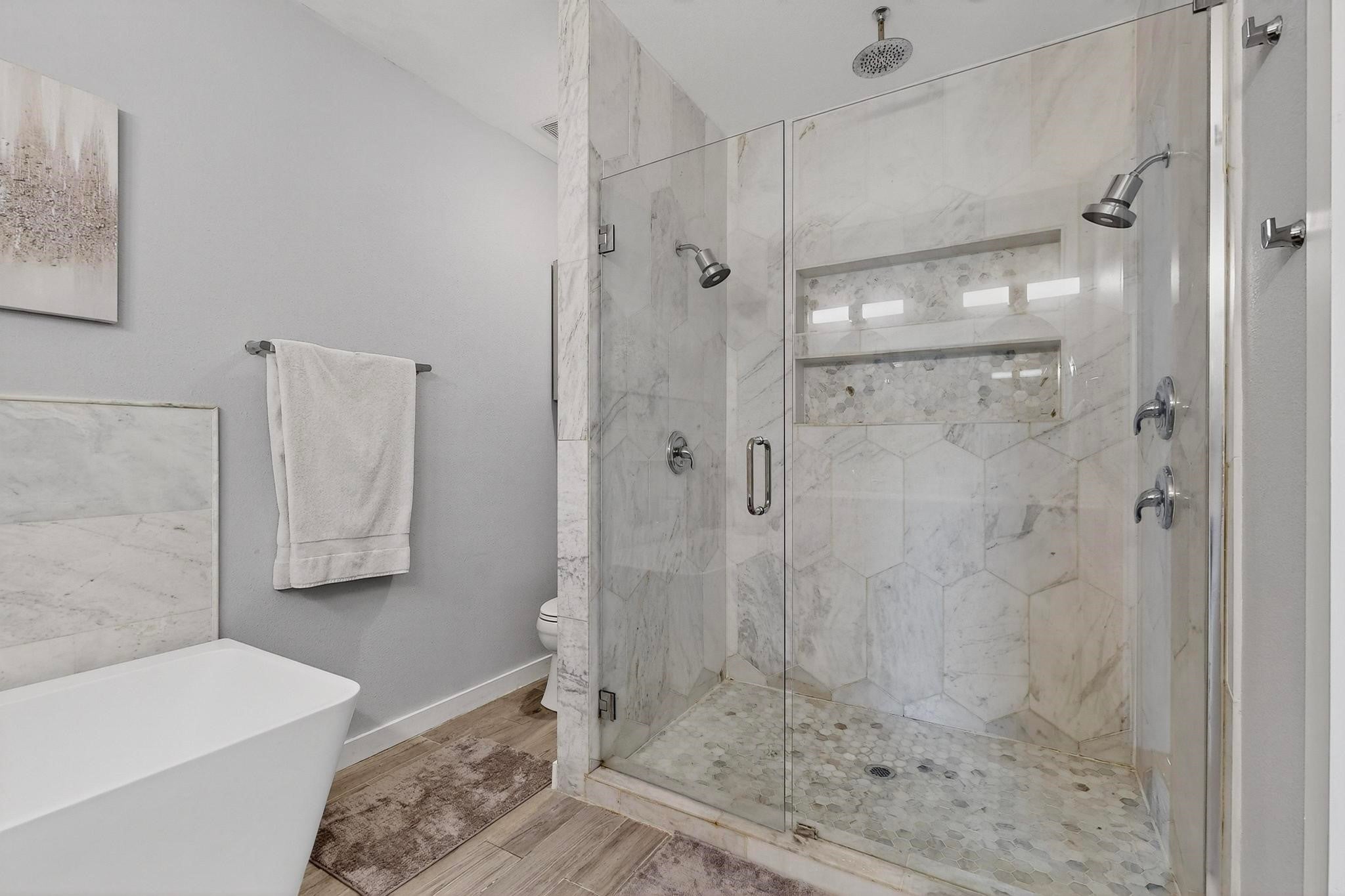 Dallas, Texas, 75204, United States, 3 Bedrooms Bedrooms, ,3 BathroomsBathrooms,Residential,For Sale,1977782