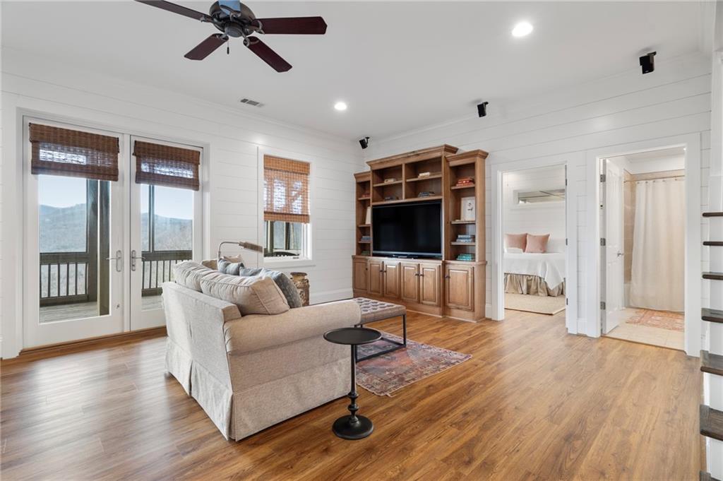 Big Canoe, Georgia, 30143, United States, 5 Bedrooms Bedrooms, ,4 BathroomsBathrooms,Residential,For Sale,1975403