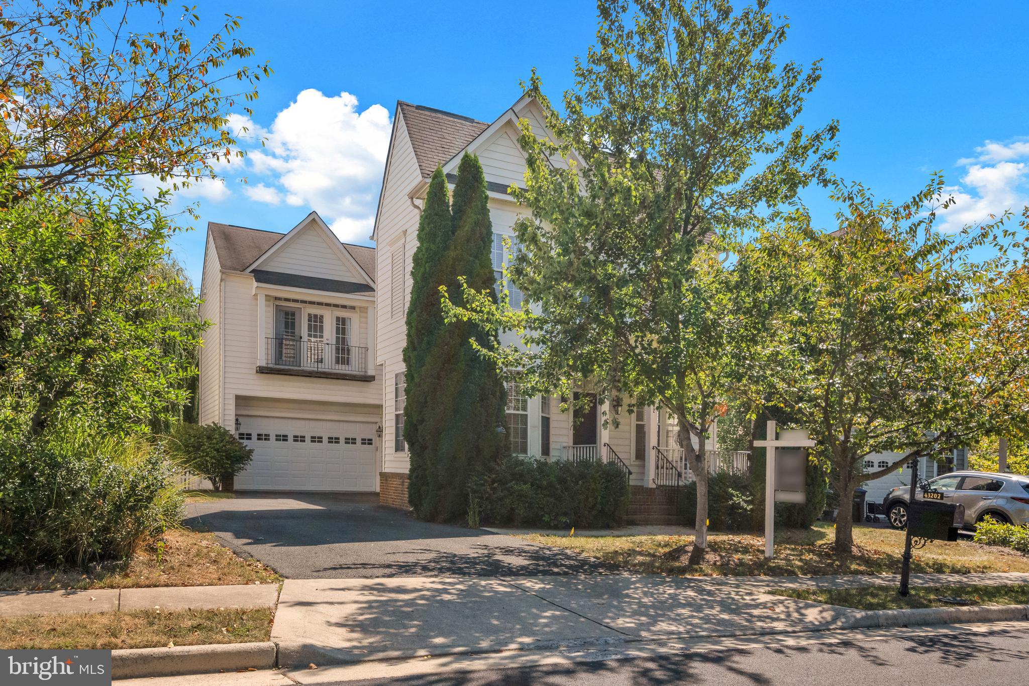 Broadlands, Virginia, 20148, United States, 3 Bedrooms Bedrooms, ,3 BathroomsBathrooms,Residential,For Sale,1937215
