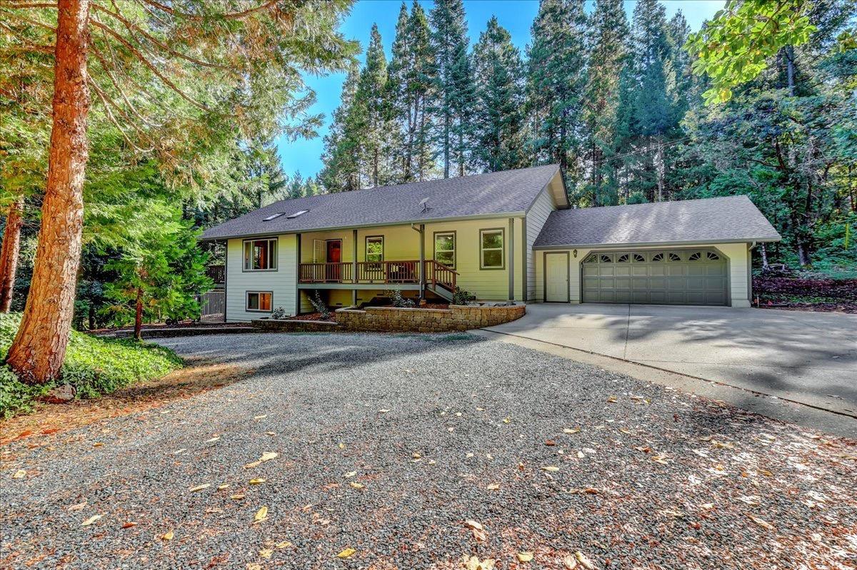 17377 Broken Arrow Place, Nevada City, California, 95959, United States, 4 Bedrooms Bedrooms, ,2 BathroomsBathrooms,Residential,For Sale,17377 Broken Arrow Place,1589924