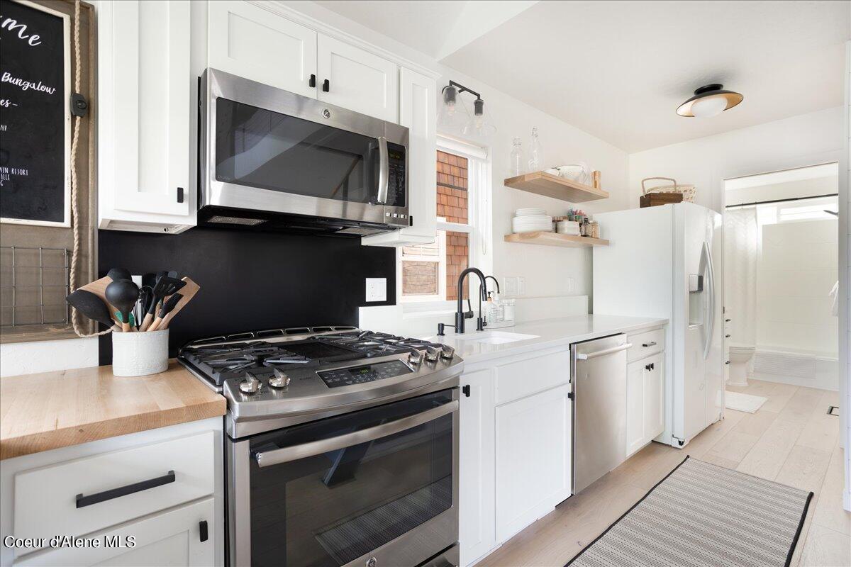 Dover, Idaho, 83825, United States, 2 Bedrooms Bedrooms, ,2 BathroomsBathrooms,Residential,For Sale,2033605