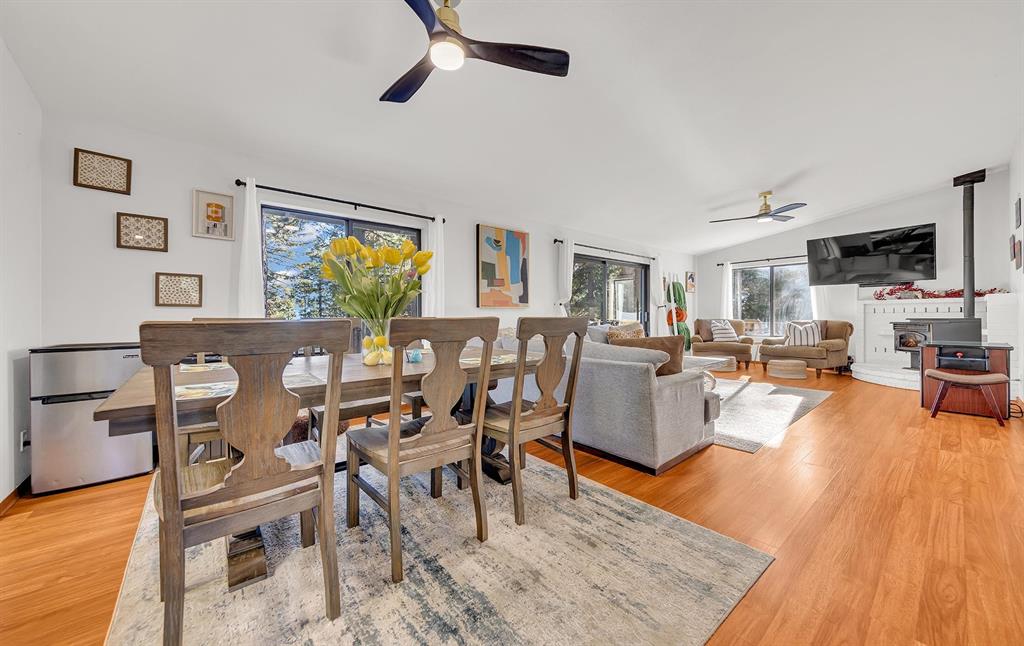 Lake Almanor Country Club, California, 96137, United States, 3 Bedrooms Bedrooms, ,3 BathroomsBathrooms,Residential,For Sale,1999657