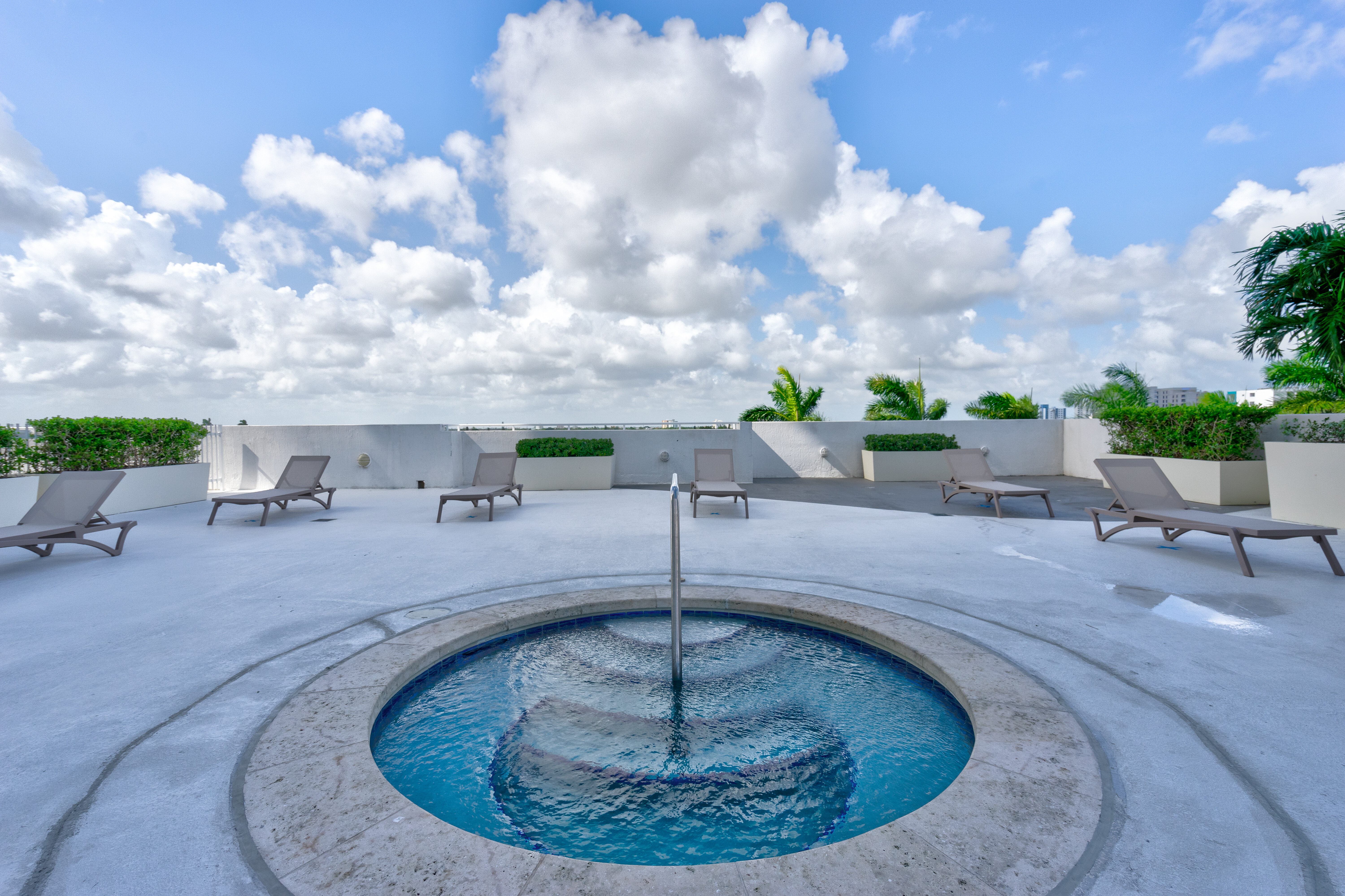  1871 NW S River Dr, Miami, FL, 33125 - 物件實景