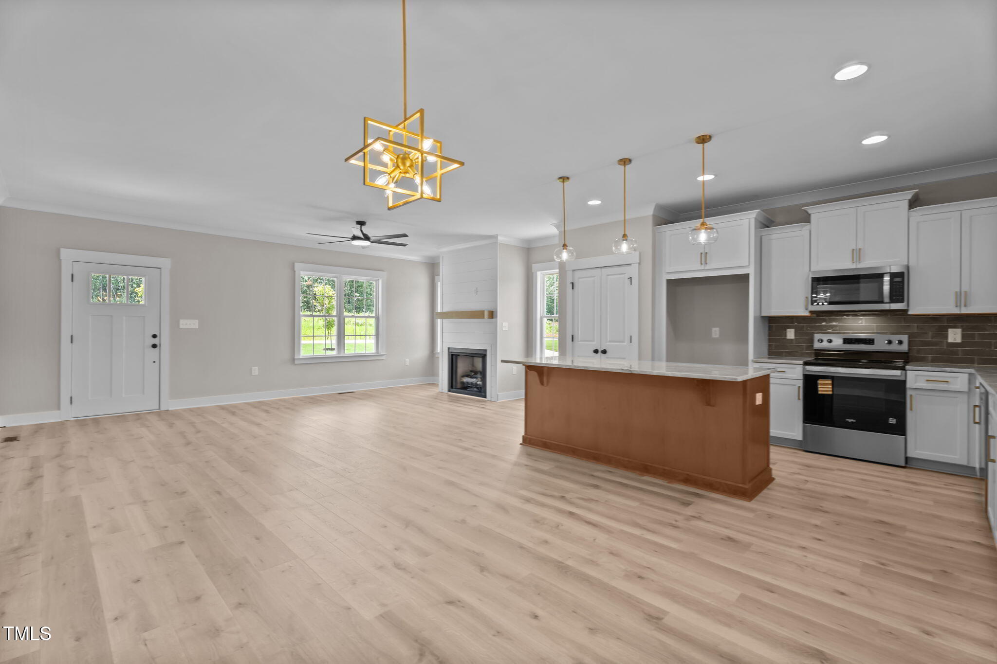 Spring Hope, North Carolina, 27882, United States, 3 Bedrooms Bedrooms, ,3 BathroomsBathrooms,Residential,For Sale,1826644
