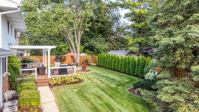 Medinah, Illinois, 60157, United States, 4 Bedrooms Bedrooms, ,4 BathroomsBathrooms,Residential,For Sale,1975518