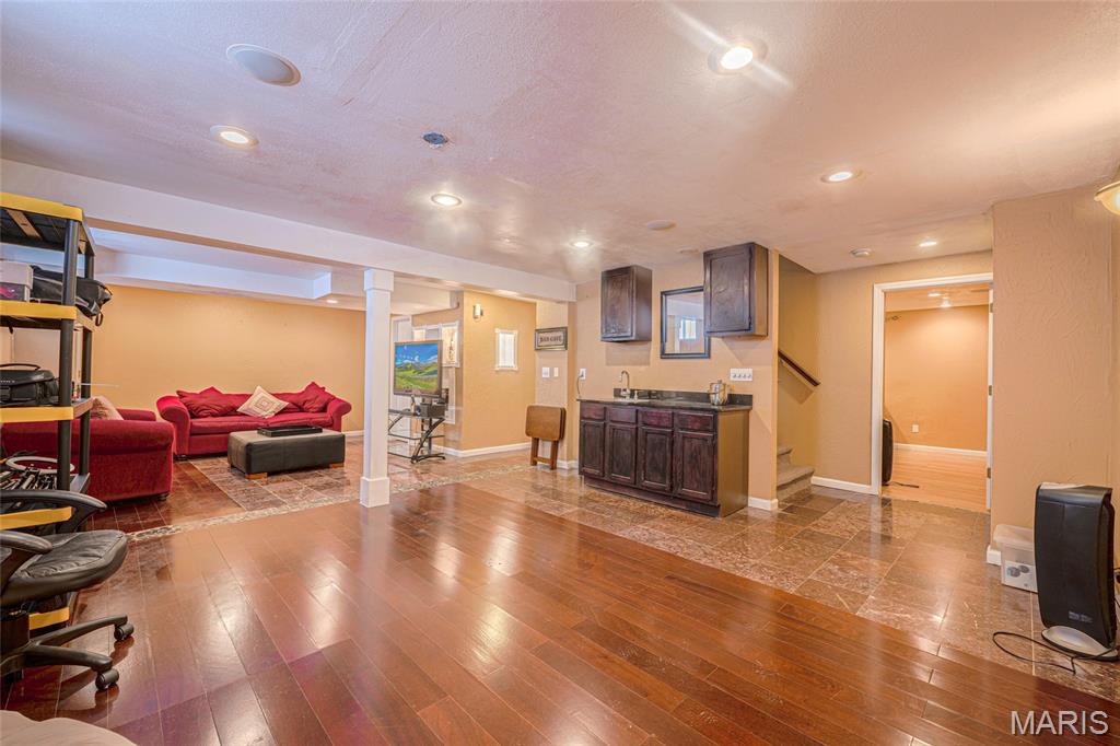 O'Fallon, Missouri, 63368, United States, 4 Bedrooms Bedrooms, ,4 BathroomsBathrooms,Residential,For Sale,2003320