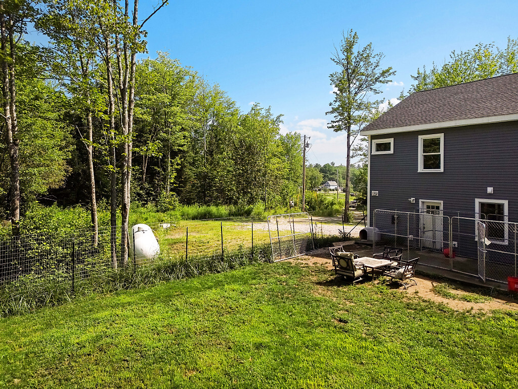 Madison, Maine, 04950, United States, 3 Bedrooms Bedrooms, ,3 BathroomsBathrooms,Residential,For Sale,1898697